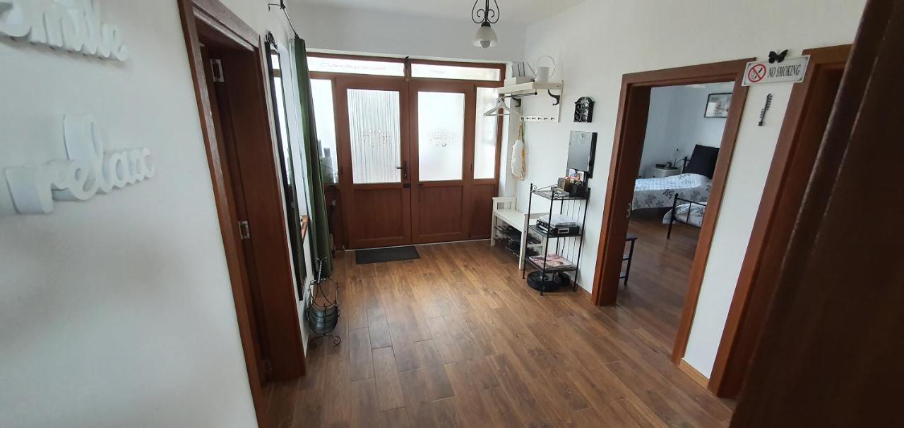 Guest House Eolea Biser Ngoại thất bức ảnh