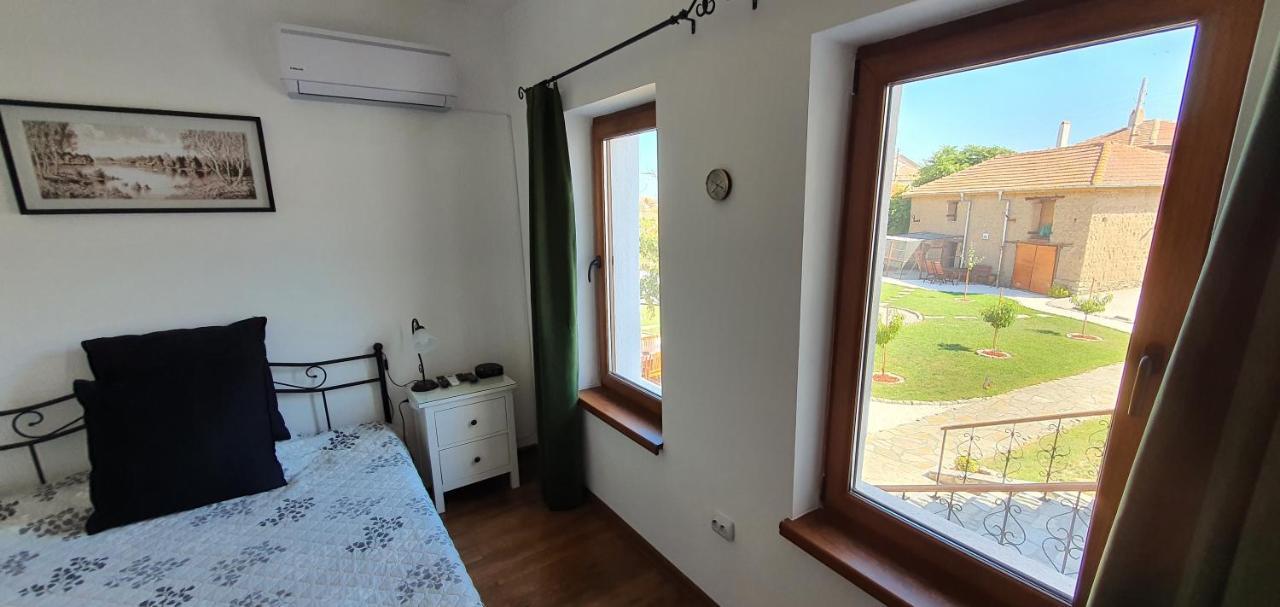 Guest House Eolea Biser Ngoại thất bức ảnh